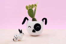 Planter/Dog lover gift/gift for her/succulent planter/Small succulent pot/Cactus planter gifts/dog head planter/dog vase
