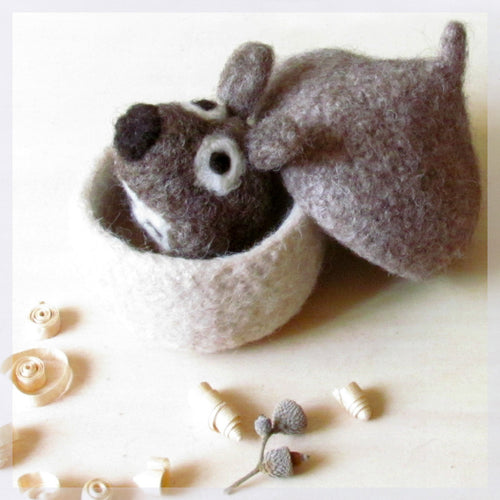 Felted acorn/Needle felted mouse/eco friendly toy/felt play set/cute toy