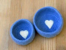Felted bowls/Nesting bowls/Jewelry holder/wedding favor/Blue vessel with heart/hostess warming gift