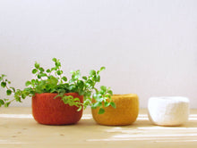 Felted wool bowls/Orange yellow and white/summer colors/Eco-friendly gift/desktop organizer/cabin decor